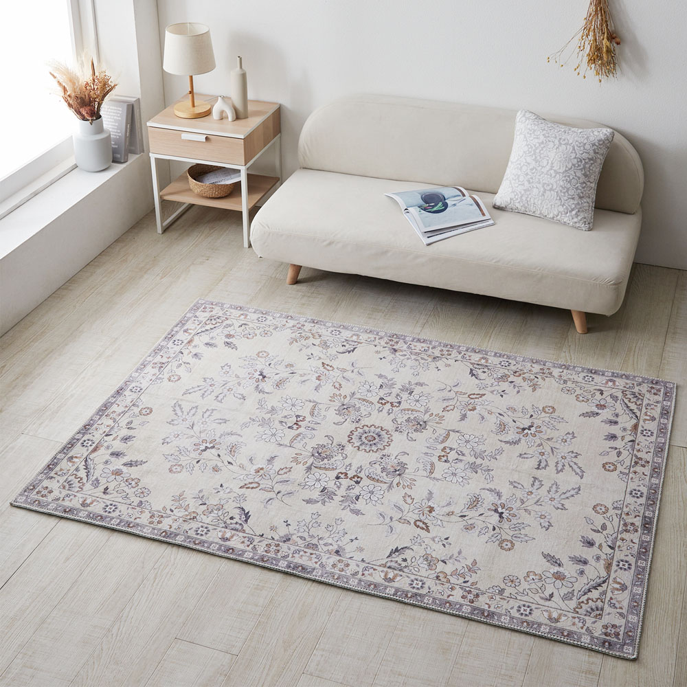 【ベルメゾン】洗えるなめらかな肌触りのオリエンタルデザインプリントラグ