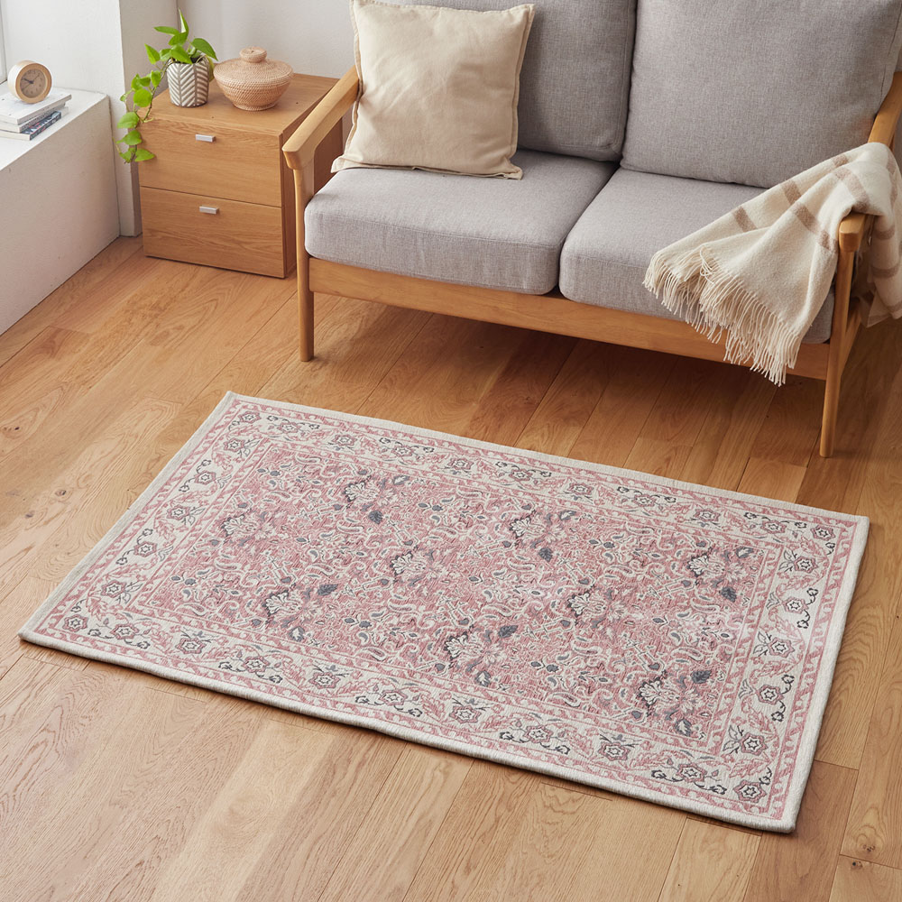 【ベルメゾン】洗えるクラシカルデザインのゴブラン風織りラグ