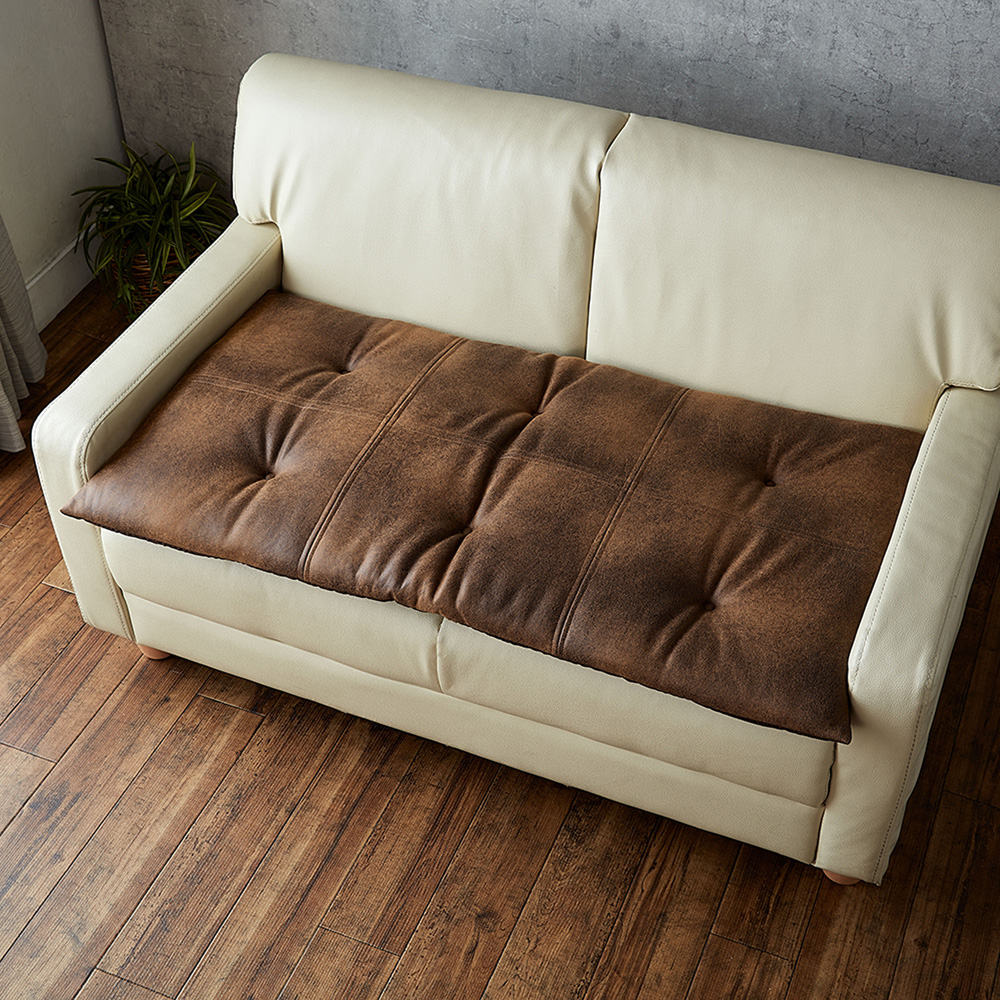 【ベルメゾン】ステッチがおしゃれなソファー用クッション