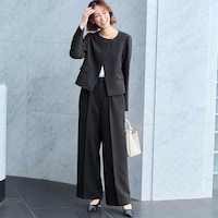 モデル身長169cm／M・股下70cm ※写真は撮影用のため股下＋6cmになります。