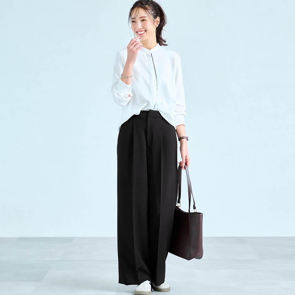 モデル身長173cm／M・股下70cm ※写真は撮影用のため股下＋6cm、パンツのみ着用