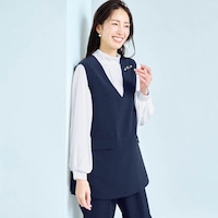 モデル身長173cm／M ※ボウタイを外した場合