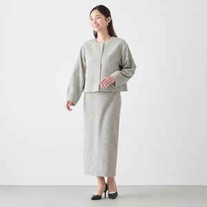 モデル身長166cm／M ※写真は撮影用のため総丈＋6cmになります。