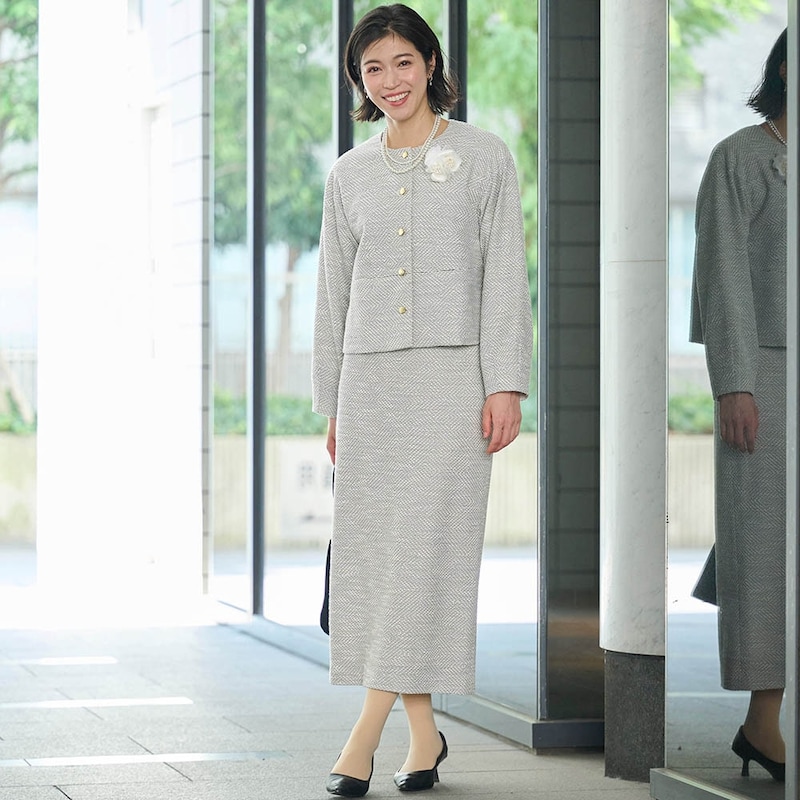 モデル身長168cm／M ※写真は撮影用のため総丈＋6cmになります。
