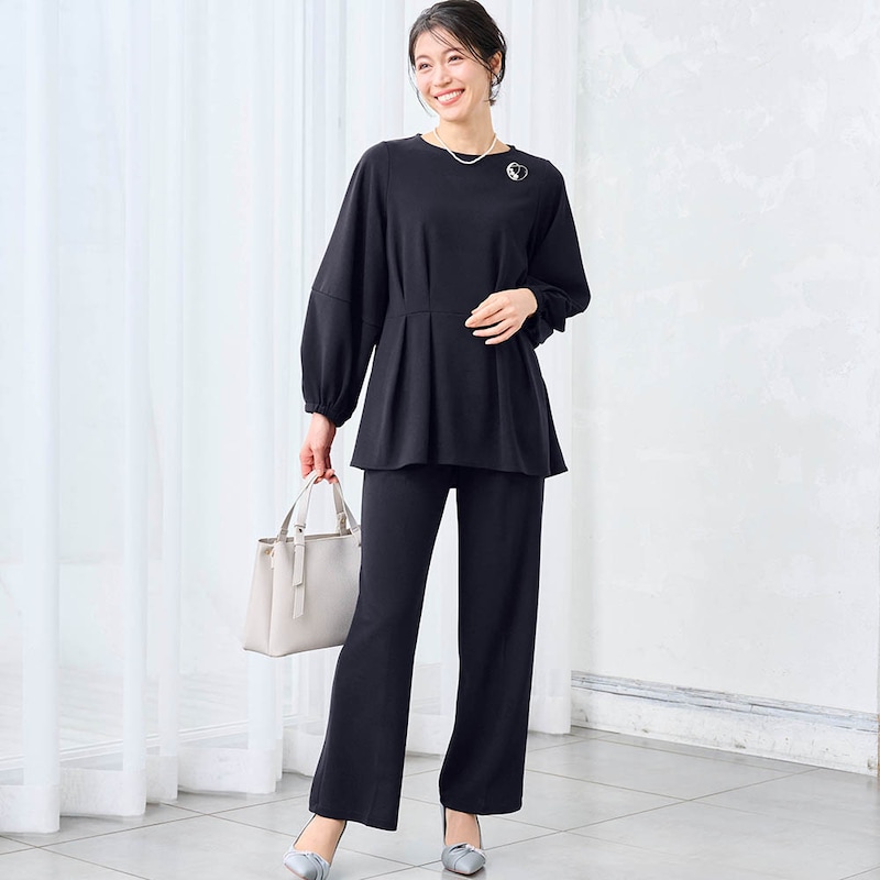 モデル身長168cm／M ※写真は撮影用のため股下＋6cmになります。ペプラム×ワイド