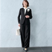 モデル身長169cm／M ※写真は撮影用のため股下＋6cmになります。