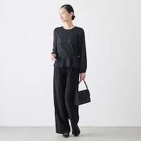 モデル身長166cm／M ※写真は撮影用のため股下＋6cmになります。