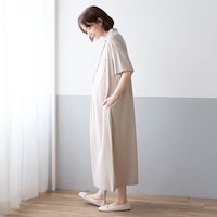 グレージュ／モデル身長166cm・マタニティＭ～Ｌサイズ着用
