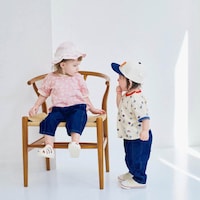 左）ベビーピンク花柄／80cm・80、右）アイボリーマリン柄／78cm・80
