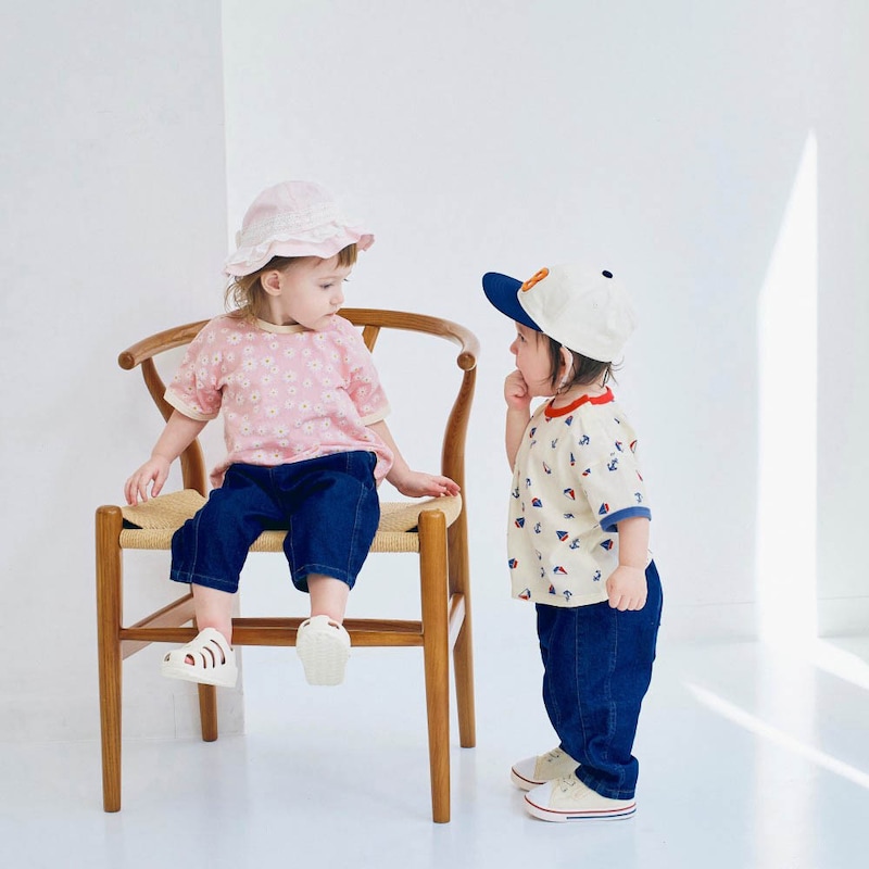 左）ベビーピンク花柄／80cm・80、右）アイボリーマリン柄／78cm・80