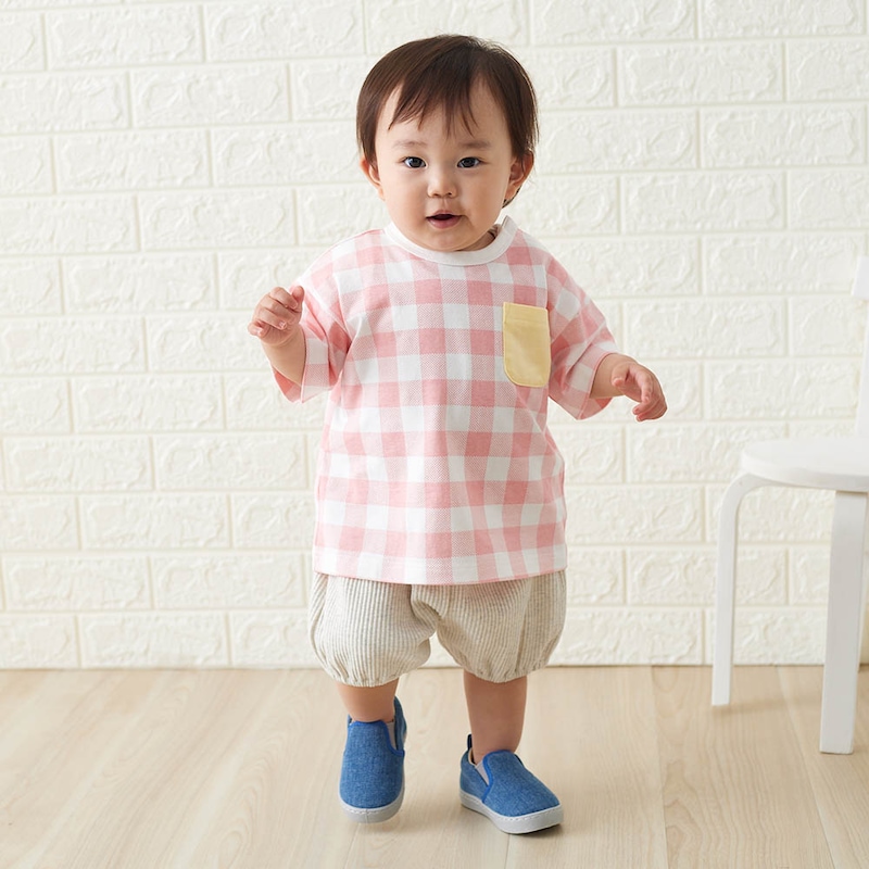 ピンク／モデル身長77cm・80サイズ着用・体重10.5㎏
