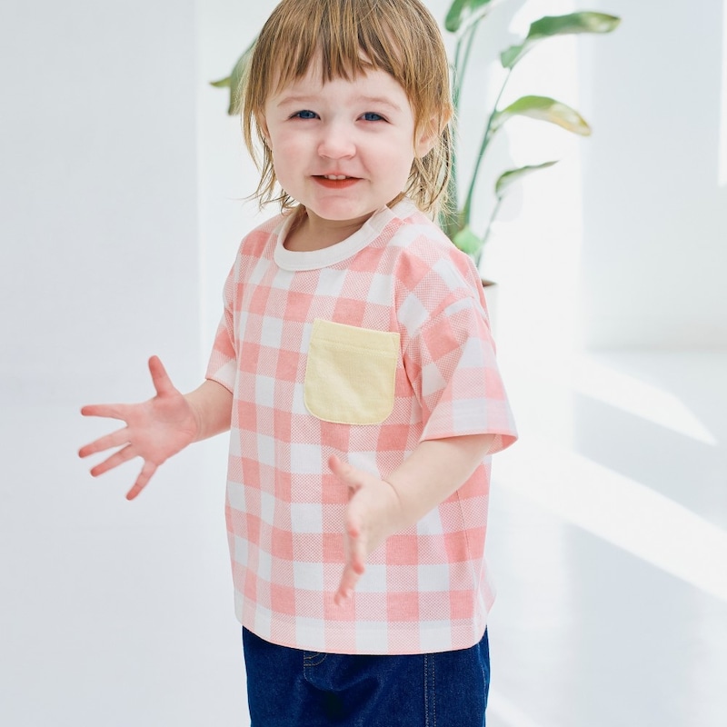 ピンク／モデル身長80cm・80サイズ着用