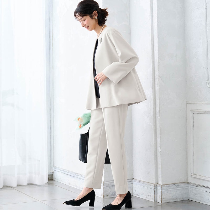 モデル身長169cm／M・股下68cm ※写真は撮影用のため股下＋6cmになります。