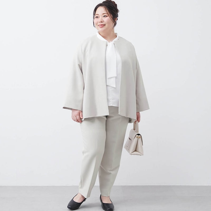 モデル身長158cm／3L・股下64cm