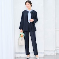 ネイビー
