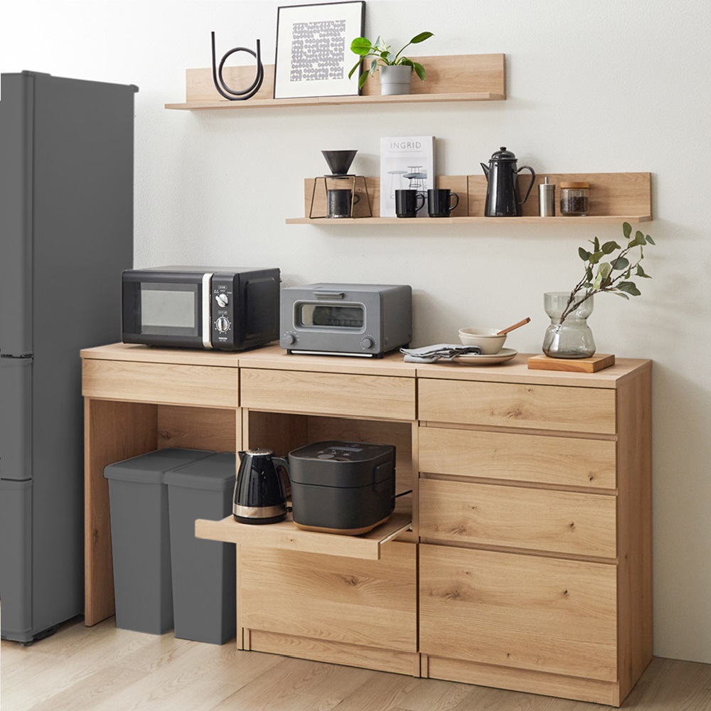 【ベルメゾン】ホッチキスで壁にかけられるシェルフ付きキッチンカウンター