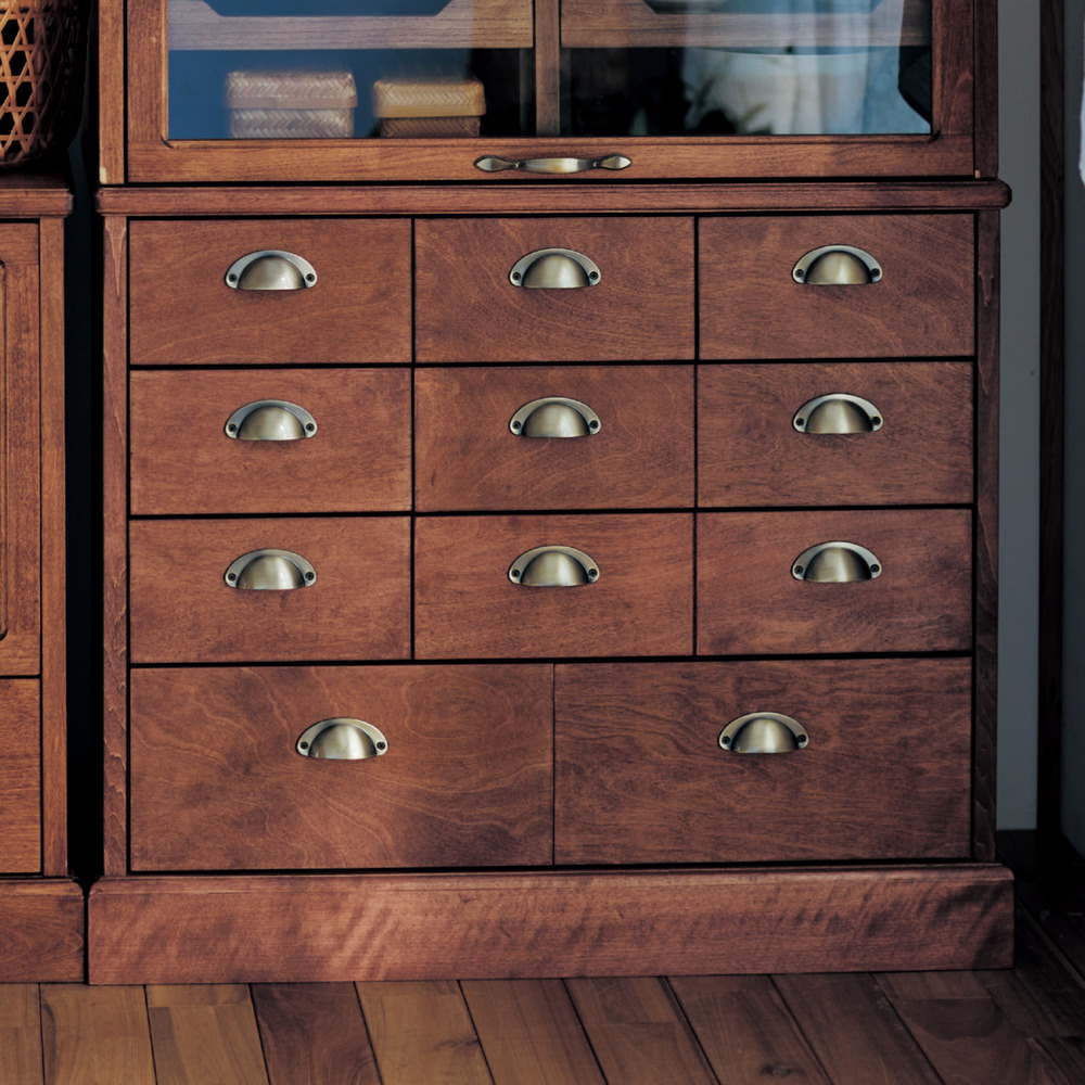 【ベルメゾン】アンティーク調多杯チェスト