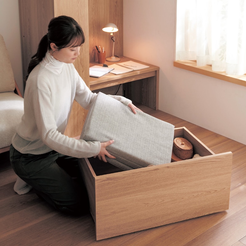 ワゴンは幅も深さもあるのでたっぷり収納が可能