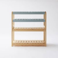 ラックとして使う場合は2段までスタッキング可能