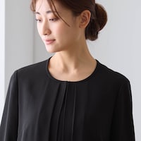 首元アップ
