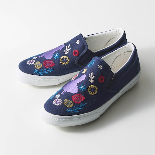 刺繍スリッポン「ふしぎの国のアリス」