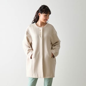 モデル身長168cm／M ※写真は撮影用のため、袖丈＋2㎝、着丈＋3㎝になります