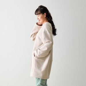 モデル身長168cm／M ※写真は撮影用のため、袖丈＋2㎝、着丈＋3㎝になります