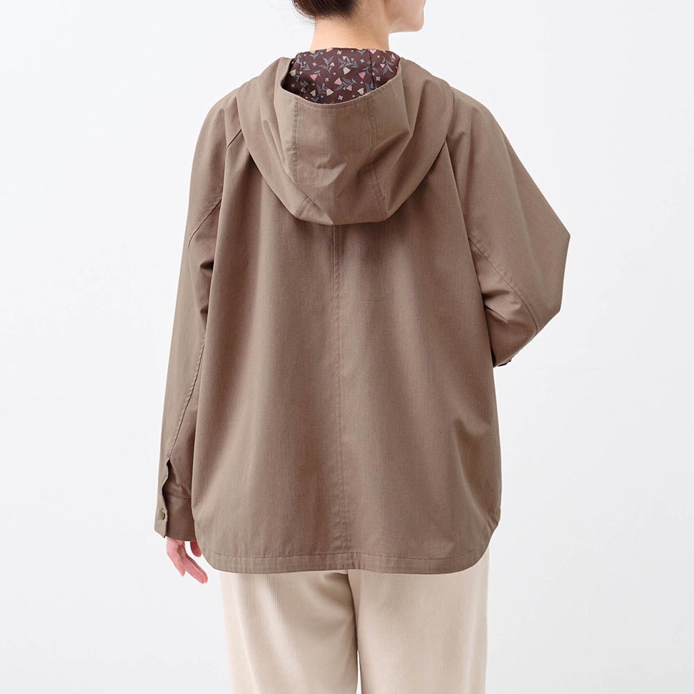 モデル身長168cm／M