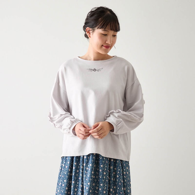 モデル身長168cm／M