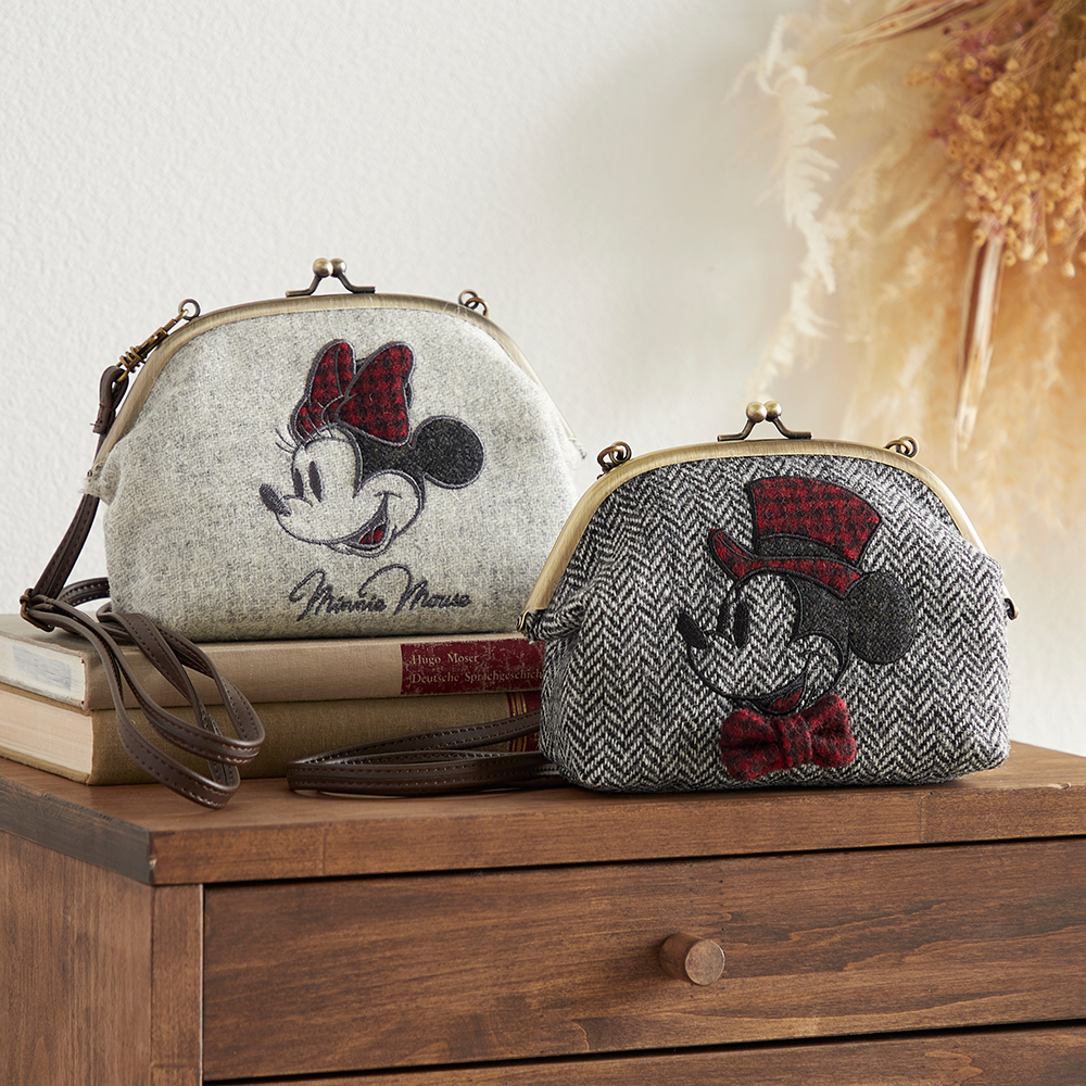 【ディズニー/Disney】ウール素材のショルダーポーチ(選べるキャラクター)