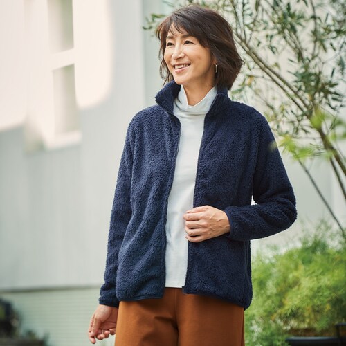 やわらかボアのジップジャケット