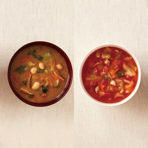ごま仕立てのピリ辛味噌汁＆彩り野菜のミネストローネ