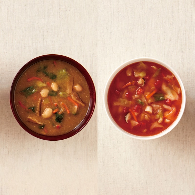 ごま仕立てのピリ辛味噌汁＆彩り野菜のミネストローネ