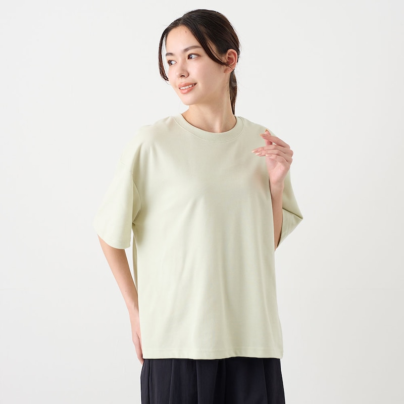 ライトグリーン