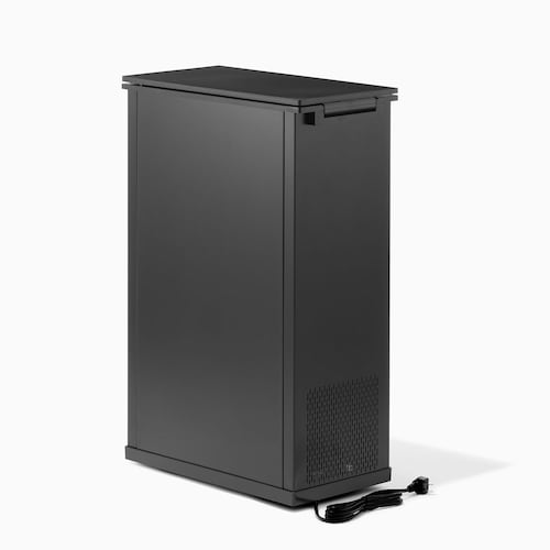 ゴミを凍らせてニオイを防ぐ「CLEAN BOX 冷やすゴミ箱」