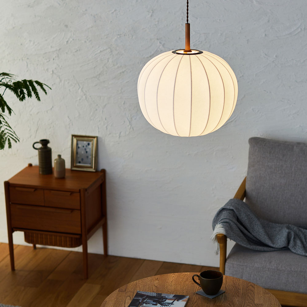 【インターフォルム/INTERFORM】和紙のような質感が魅力のペンダントライト「ファルク/Falk」