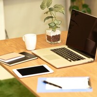 マウス対応でPCデスクに最適