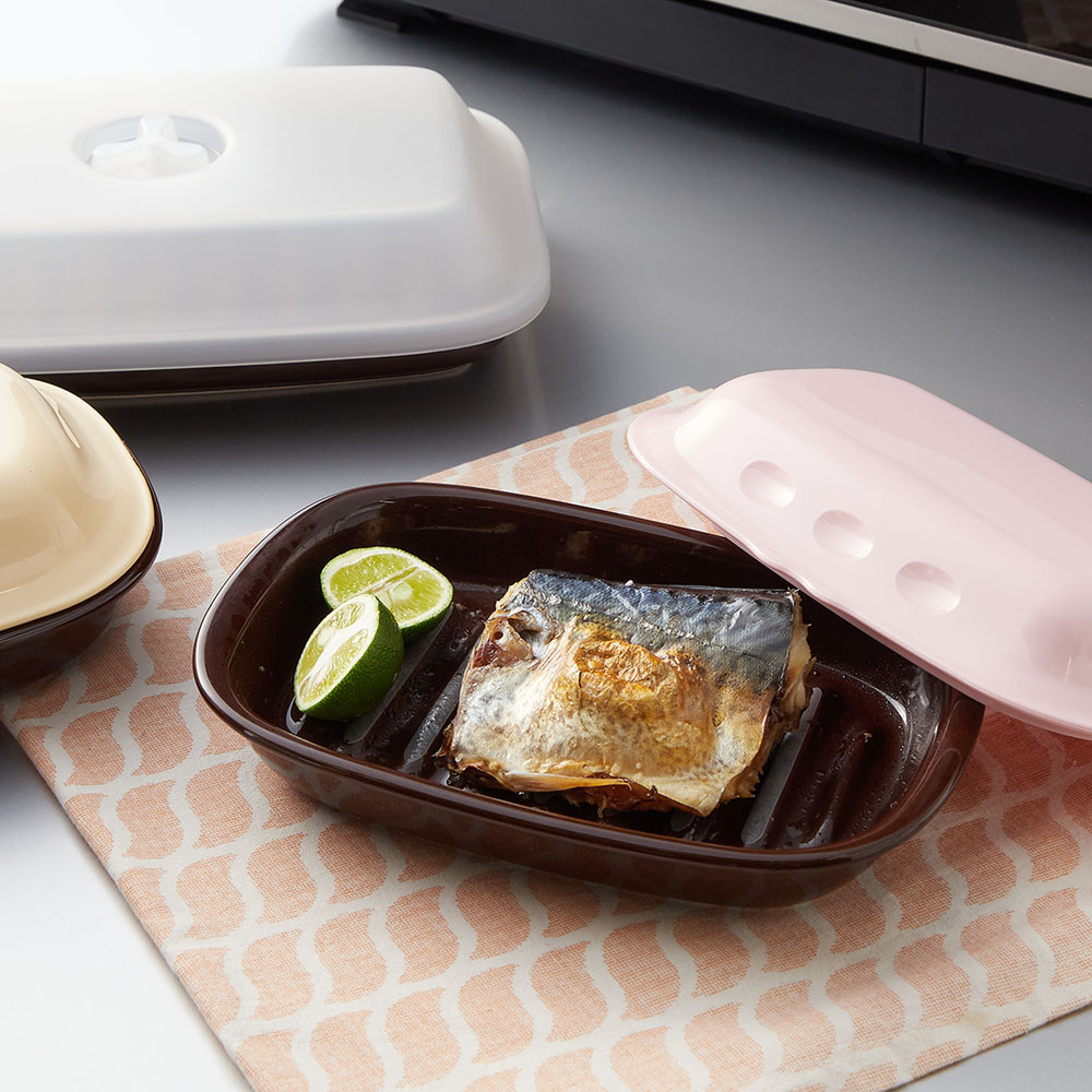 【ベルメゾン】そのまま食卓へ!レンジで焼き目がつく蓋付き調理器 【食洗機対応】