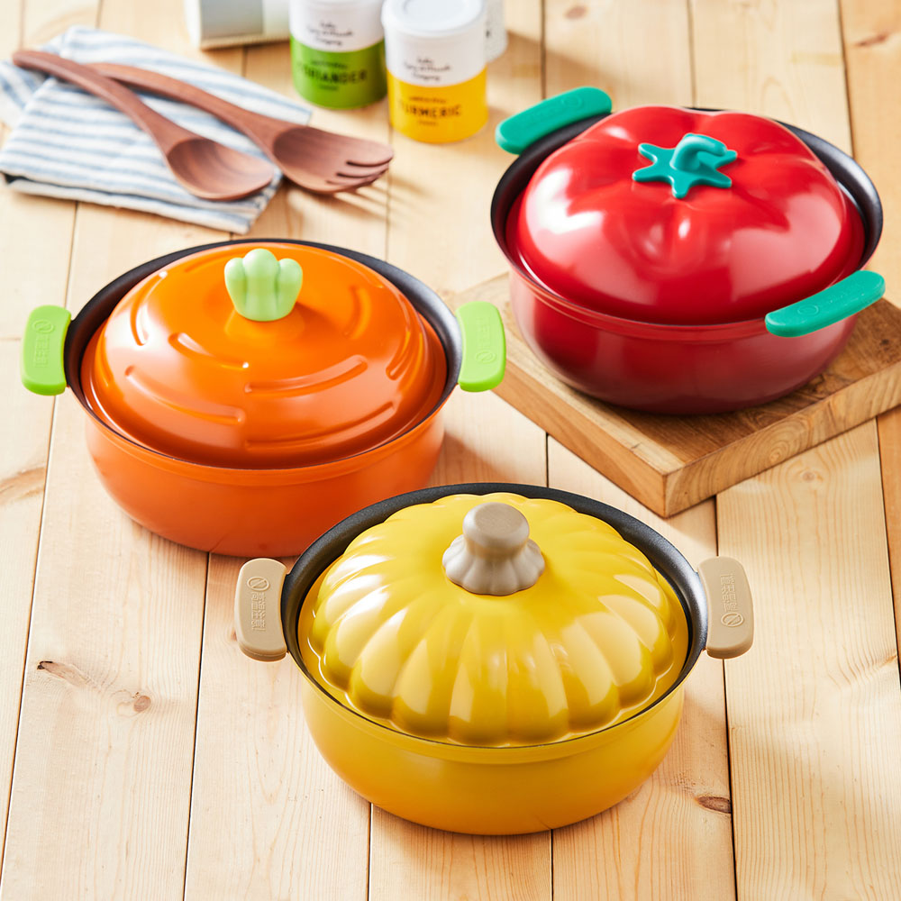 野菜モチーフのかわいい卓上鍋 <19cm>【IH/ガス火対応】 野菜モチーフのかわいい卓上鍋 <19cm>【IH/ガス火対応】