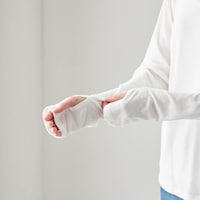 指穴付きで手の甲までしっかりUV対策