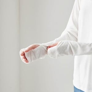 指穴付きで手の甲までしっかりUV対策