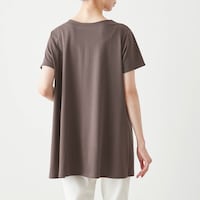 モデル身長166cm／M
