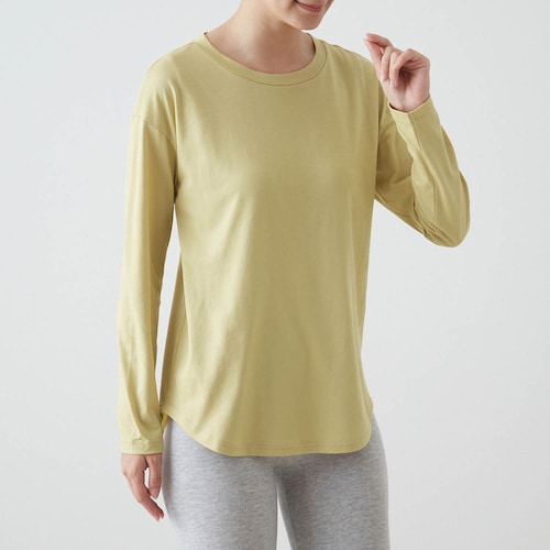 サラッと快適・ゆるカップ付き長袖Tシャツ
