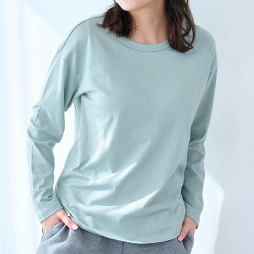 サラッと快適・くつろぎカップ付き綿混長袖Tシャツ（背中フリー）