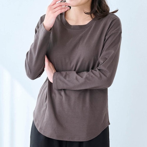 サラッと快適・くつろぎカップ付き綿混長袖Tシャツ（背中フリー）
