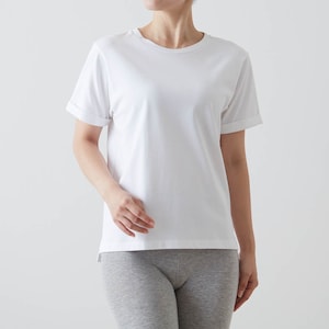 トップスへひびきにくいから着る洋服を選ばない
