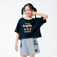 ブラック