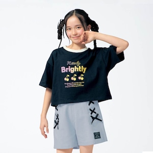 ブラック
