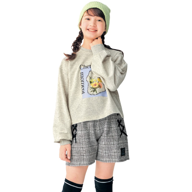 グレンチェック／モデル身長134.8cm・サイズ140