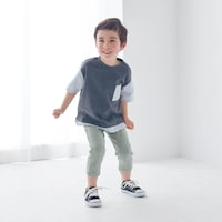 チャコール／モデル身長107cm・110サイズ着用